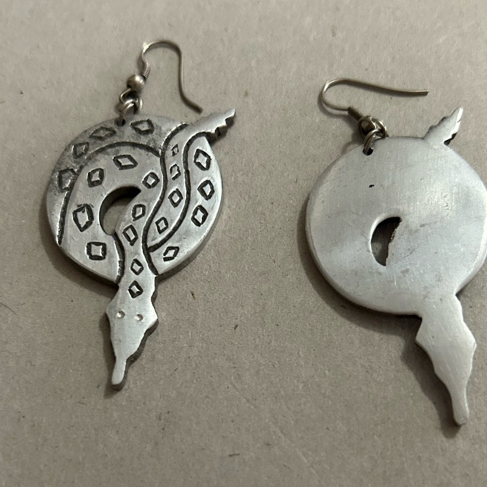 Women’s vintage snake earrings. Rare find.